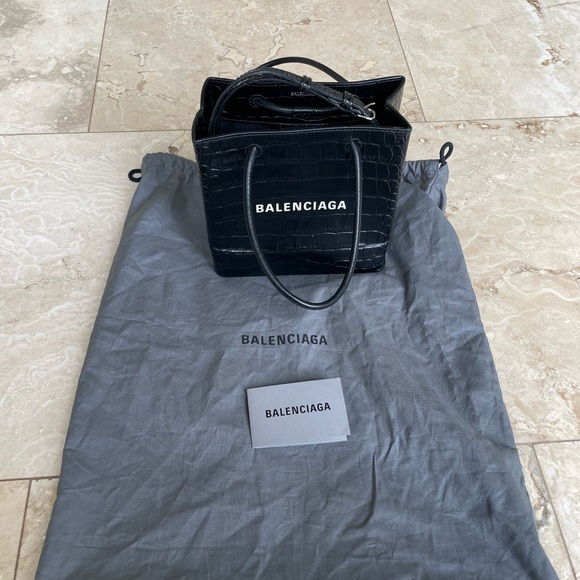 RARE BALENCIAGA Preowned Everyday XXS Shopping Tote Black embossed crocodile - Picture 13 of 16